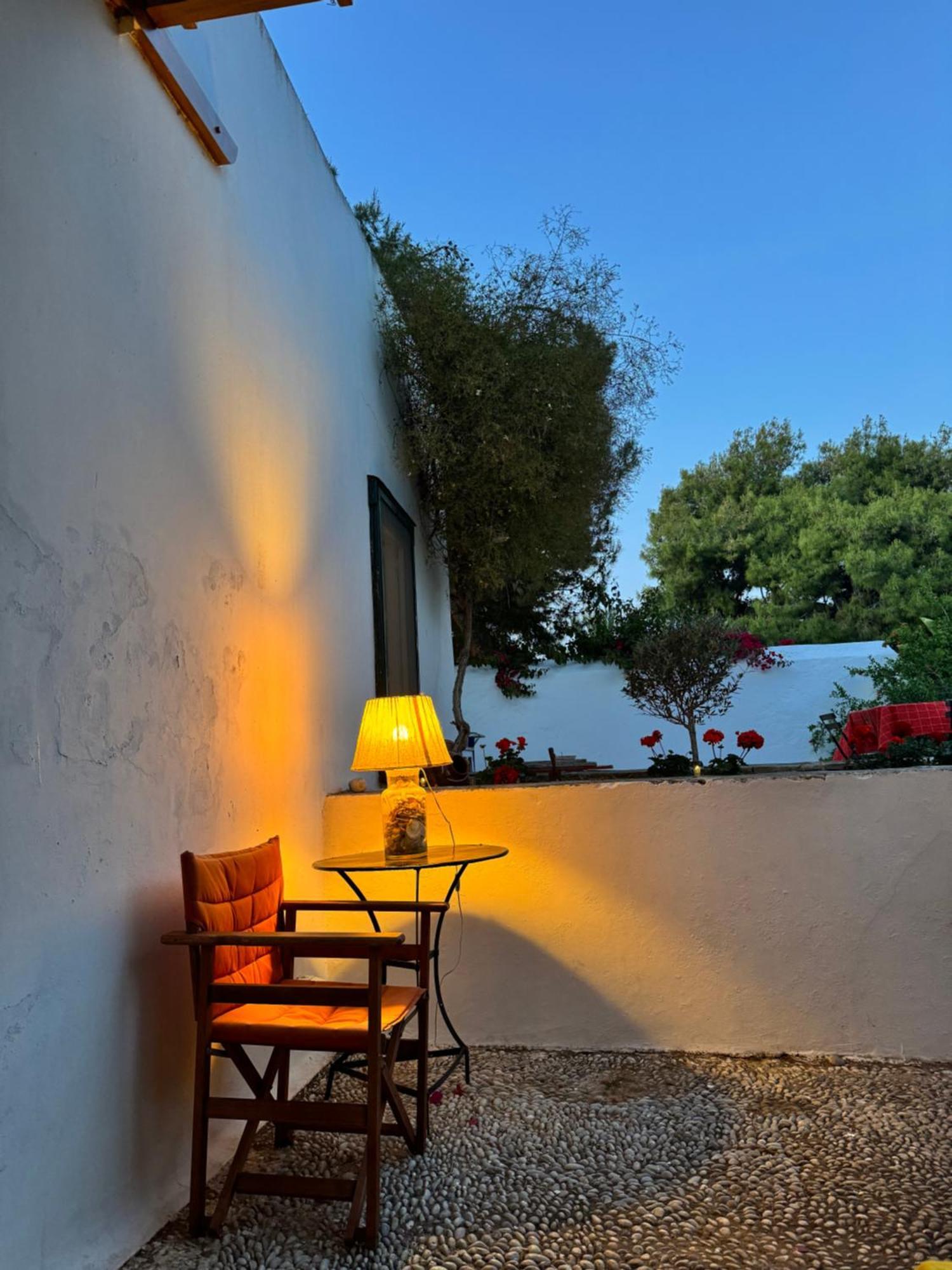 Two Olive Trees Guest House Spétses Exterior foto