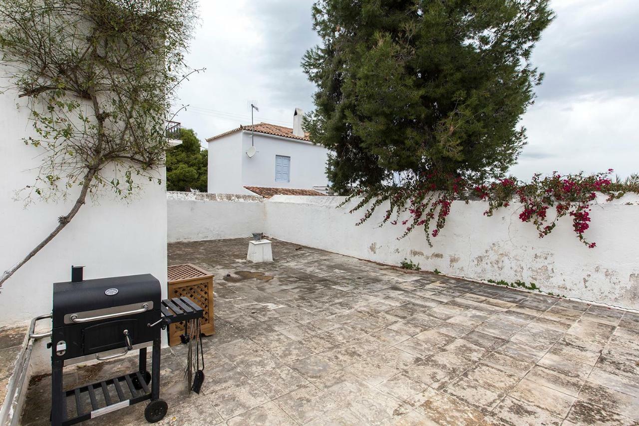 Two Olive Trees Guest House Spétses Exterior foto